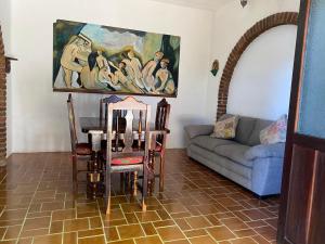 Posezení v ubytování HABITACIONES EN VALLARTA 6 CUADRAS MALECON