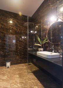 Koupelna v ubytování MSing DaLat Hotel