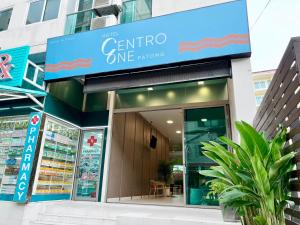 Certifikát, hodnocení, plakát nebo jiný dokument vystavený v ubytování Centro One Patong