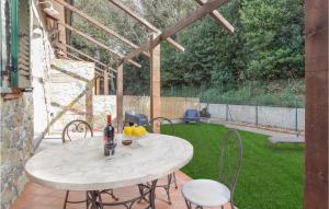 A garden outside Il Molino B
