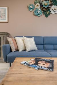Posezení v ubytování 1 Bedroom at Yansoon 4, Downtown Old Town with Garden View