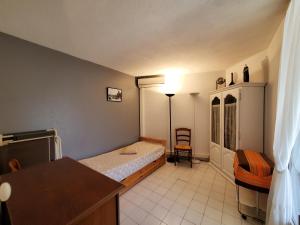 Posteľ alebo postele v izbe v ubytovaní Miougrano 3 Pieces Climatise 48m2 5 Personnes Park