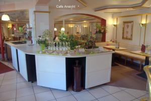 Fotografie z fotogalerie ubytování Hotel Garni Café Räpple v destinaci Bad Peterstal
