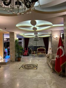 Posezení v ubytování Grand Ezel Hotel