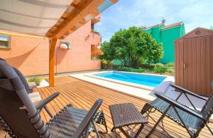 Bazén v ubytování Apartman BOR Krk nebo v jeho okolí