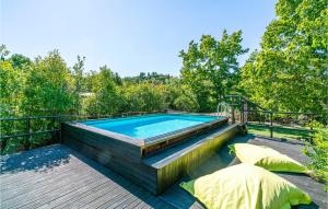 Bazén v ubytování Stunning Home In San Miniato With Wifi nebo v jeho okolí