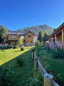 Gallery image of Cinco Sentidos Hosteria in Lago Meliquina