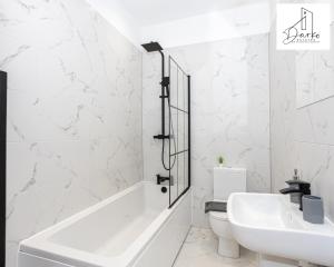 Galeriebild der Unterkunft Apartment 3 - Beautiful 1 Bedroom Apartment Near Manchester in Worsley + 14 Fotos