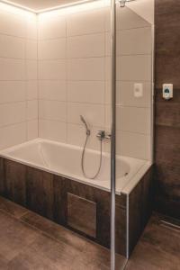 Koupelna v ubytování Hotel Lokomotive