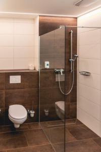 Koupelna v ubytování Hotel Lokomotive