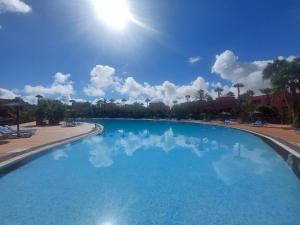 Bazén v ubytování Sweet Home by Sea You There Fuerteventura nebo v jeho okolí