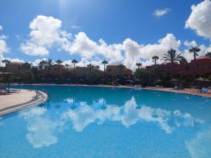 Bazén v ubytování Sweet Home by Sea You There Fuerteventura nebo v jeho okolí