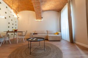 Χώρος καθιστικού στο Apollo Brașovul Istoric +19 φωτογραφίες