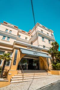 O edifício em que o hotel se localiza