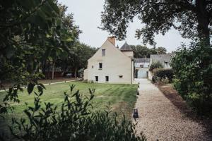 Vonkajšia záhrada v ubytovaní Appartement de charme, Angers Belle-Beille