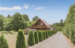 Vonkajšia záhrada v ubytovaní Nice Home In Wegorzewo With Sauna