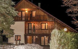 Clădirea în care este situat/ăcasa de vacanță +16 fotografii