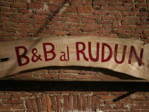 Certifikát, hodnocení, plakát nebo jiný dokument vystavený v ubytování Bed and breakfast Al Rudun