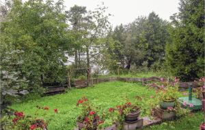 Zahrada ubytování Two-Bedroom Holiday Home In Lidzbark Warminski