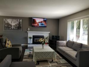 Gallery image of Excellent 3 Bedroom location In heart of Maple Ridge in Maple Ridge District Municipality