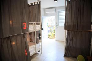 Gallery image of Nomada Beach Hostel- Isla Verde in San Juan
