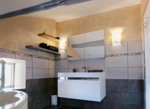 Fotografie z fotogalerie ubytování Gîte chez Thomas et John v destinaci Verdun-sur-Meuse + 37 fotografií