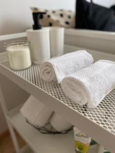 Postel nebo postele na pokoji v ubytování Riia Kvartal Apartment