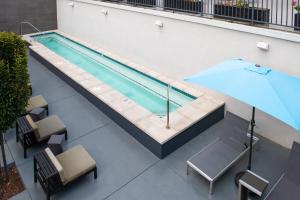 Bazén v ubytování Hotel Lucent nebo v jeho okolí
