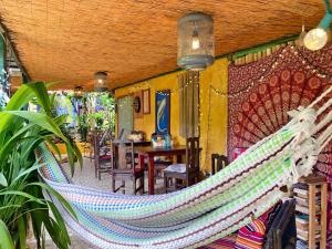 Patio nebo venkovní prostory v ubytování Montaña Linda Hostel Orosi