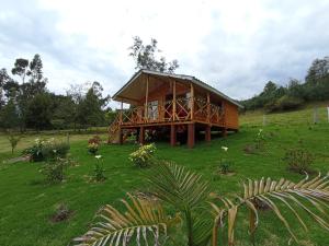 Zahrada ubytování Cabaña La Granja tomine