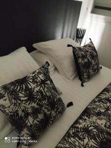 Postel nebo postele na pokoji v ubytování Villa spa Grand Anse
