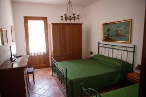 Lova arba lovos apgyvendinimo įstaigoje Il Baglio di donna Rosa