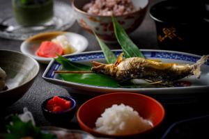 Cibo presso il ryokan o nelle vicinanze