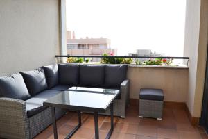 Balkón nebo terasa v ubytování Luxury apartment with sea views private parking and terrace