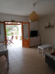 Μια τηλεόραση ή/και κέντρο ψυχαγωγίας στο Casa Nube