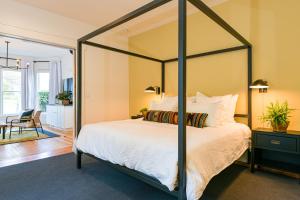 Ένα ή περισσότερα κρεβάτια σε δωμάτιο στο Kubli Haus