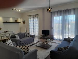 Televízia a/alebo spoločenská miestnosť v ubytovaní chloi house