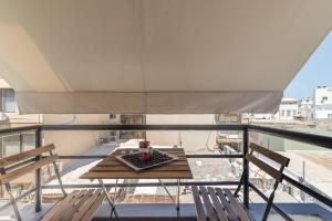Balkón alebo terasa v ubytovaní New Studio in the Heart of City Center
