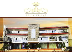 納加的住宿－III Felix Villas，一张建筑物的照片,上面标有读出感觉别墅的标志