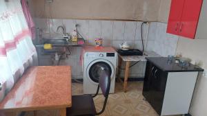 Kuchyň nebo kuchyňský kout v ubytování Green House In Vazisubani + 20 fotografií
