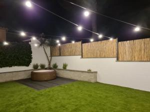 Zahrada ubytování ESPECTACULAR CASA EN LLAGOSTERA - Costa Brava, CON PISCINA