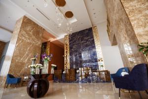 Posezení v ubytování Cantonal Hotel by Warwick