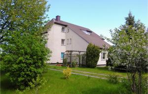 Κήπος έξω από το Pet Friendly Apartment In Swinoujscie +23 φωτογραφίες
