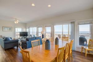 Gallery image of Briney Breezes in North Topsail Beach