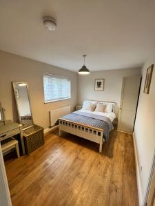 Katil atau katil-katil dalam bilik di Sandscroft Annex 5A