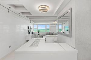 Fotografie z fotogalerie ubytování Amapola SeaSide Beach Front Apartment v destinaci San Juan