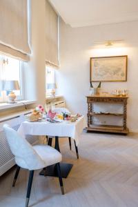 Foto Bugges asuva majutusasutuse B&B l'histoire de l'éclair galeriist