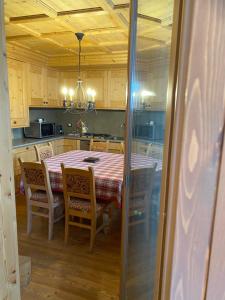 A kitchen or kitchenette at Precumon 16/5