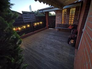 Galeriebild der Unterkunft DOMAGAŁA Domek z kominkiem in Łagów