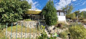 Κήπος έξω από το Bungalow GHP-B